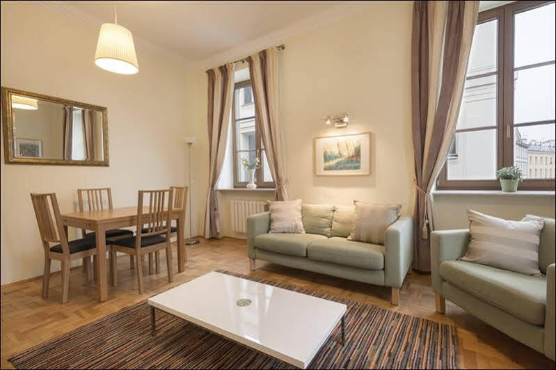 P&O Podwale Apartments วอร์ซอ ภายนอก รูปภาพ